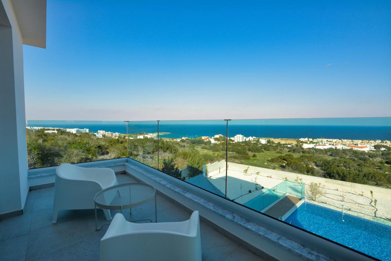 Chloe Luxury Villas Protaras Exterior photo